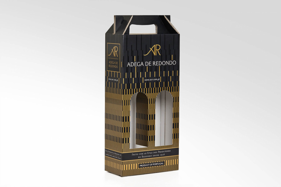 Box for two bottles of wine Image